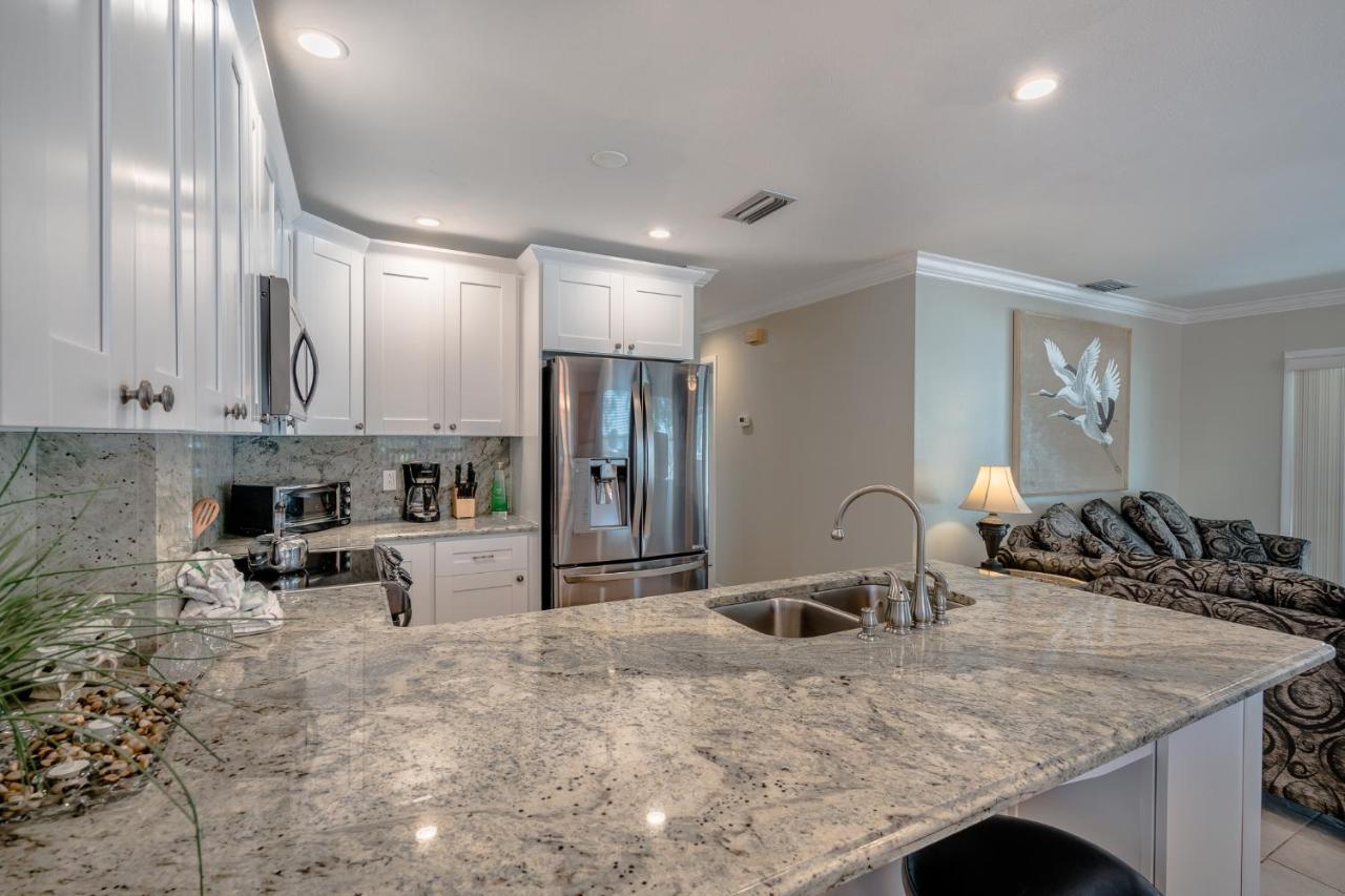 Shore Haven Unit 5A Clearwater Beach Exterior photo